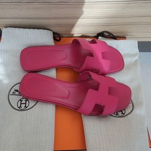 Hermes oran sandals